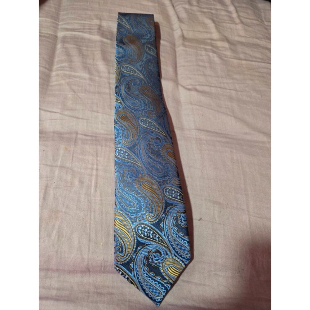 Hisdern blue paisley print tie